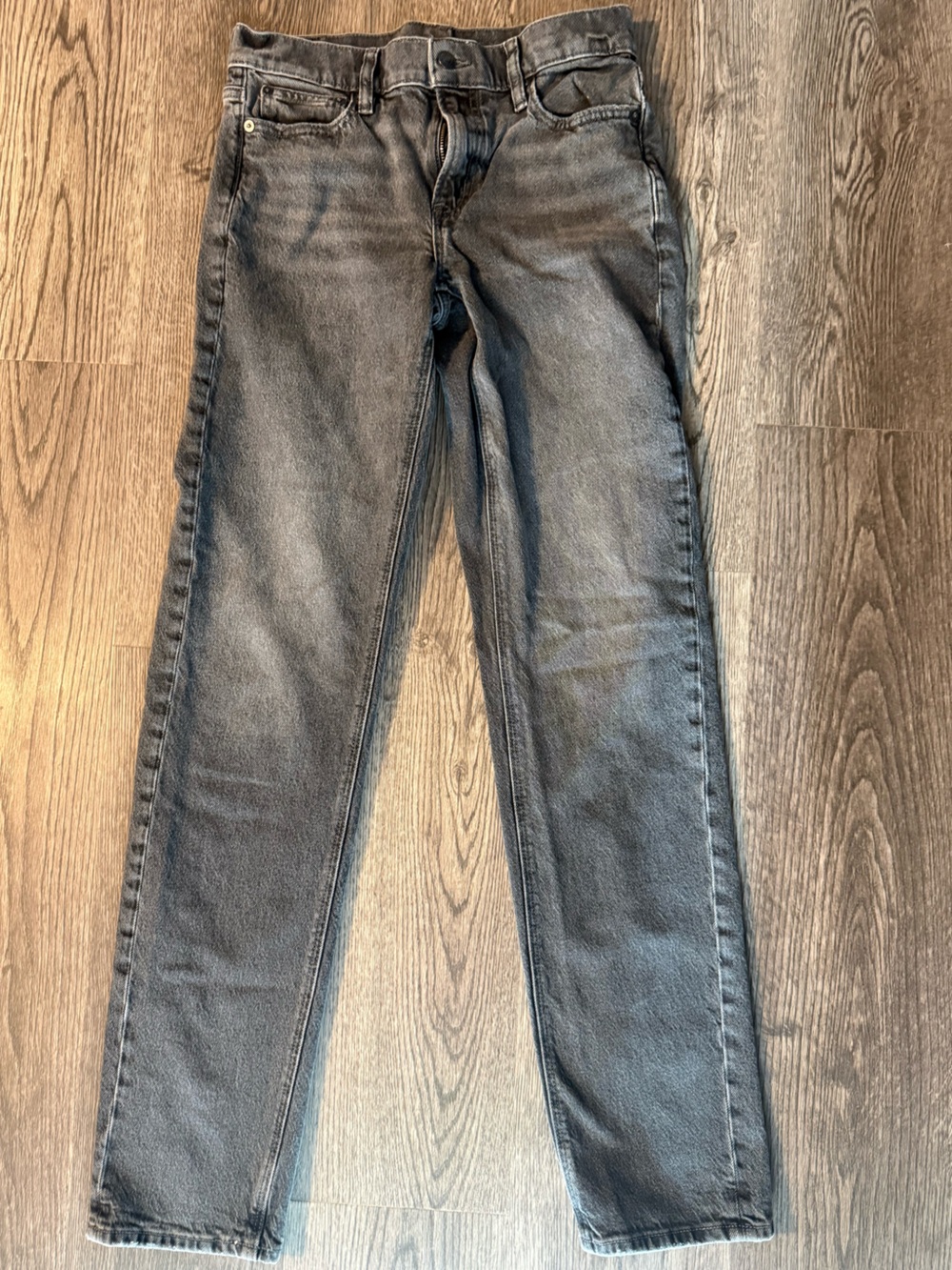 American Eagle high waisted straight jeans